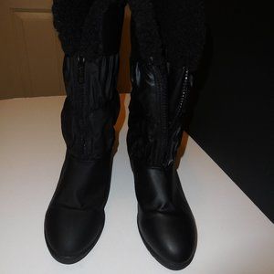 Hush Puppies Glacier Black Winter Boots—8M